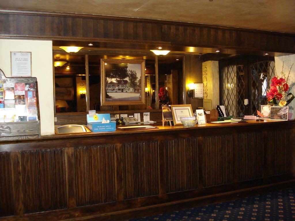 แมรี่กรีน เมเนอร์ Hotel เบรนท์วูด ภายนอก รูปภาพ